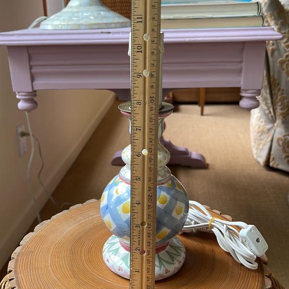 MacKenzie-Childs Retired Aalsmeer Lamp - Picture 5 of 8